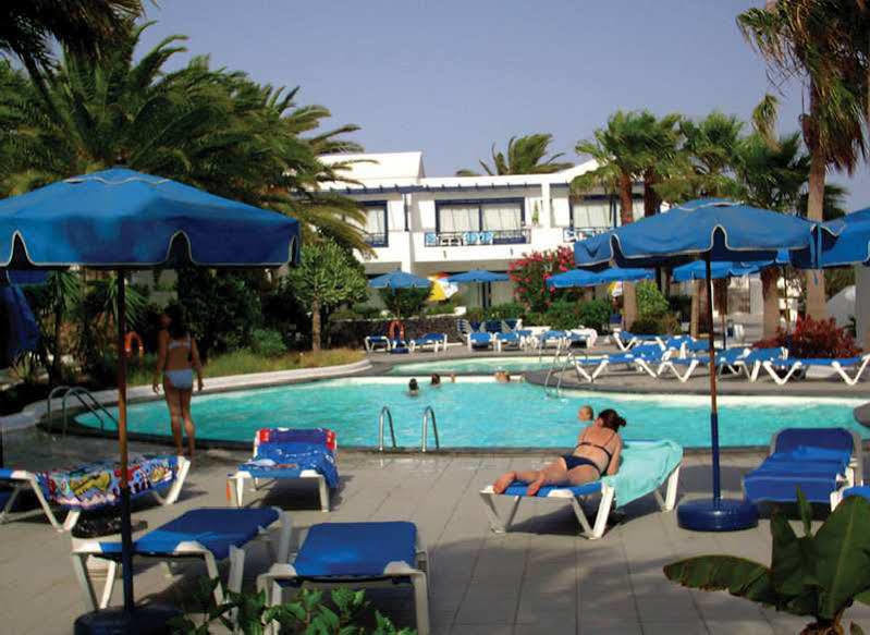 Apartamentos Playamar Puerto del Carmen  Exterior photo
