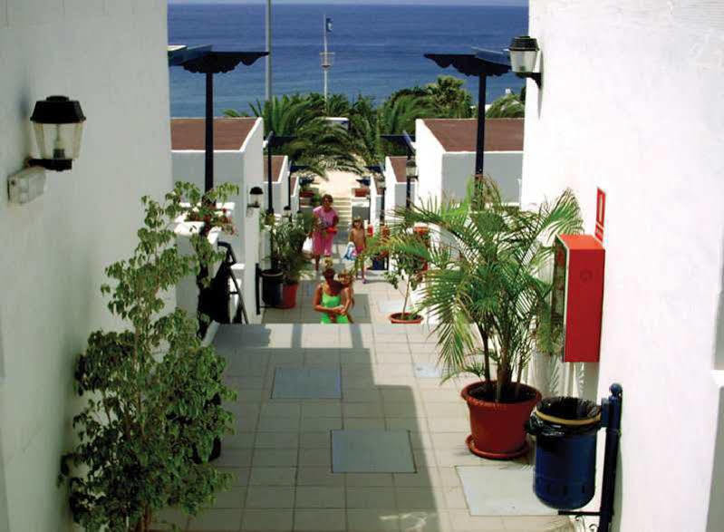 Apartamentos Playamar Puerto del Carmen  Exterior photo
